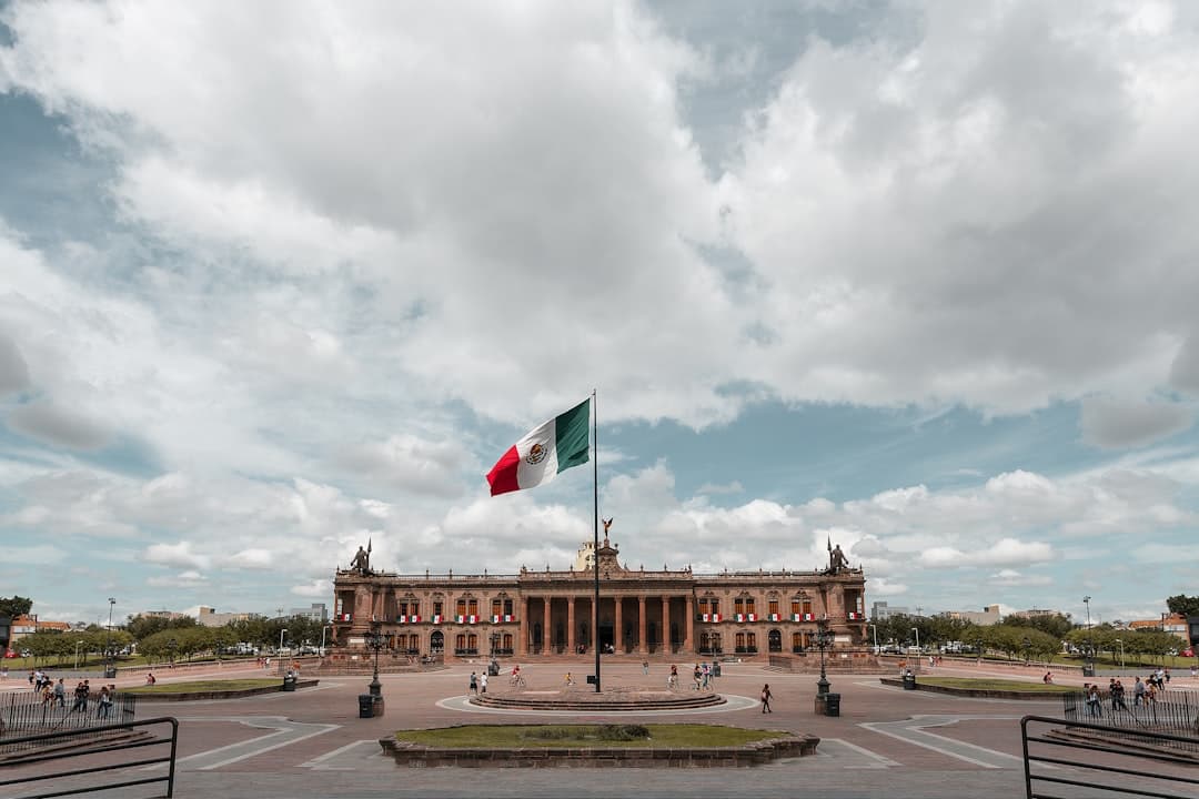 Mexico's Structural Advantages Keep Global Capital Flowing South
