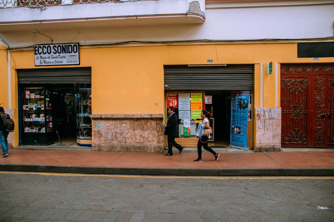Ecuador Moves to Strengthen Commercial Ties Across Latin America